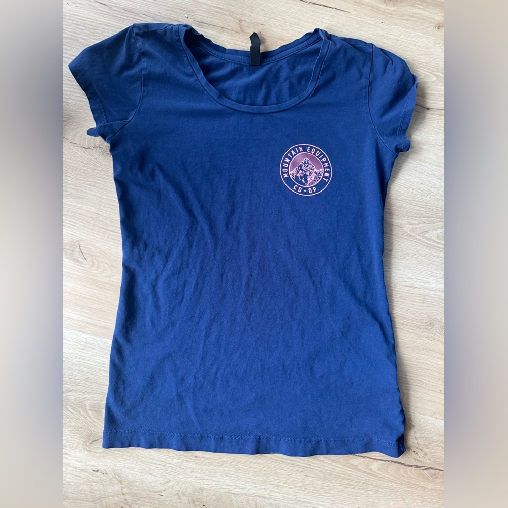 MEC tee, ladies small